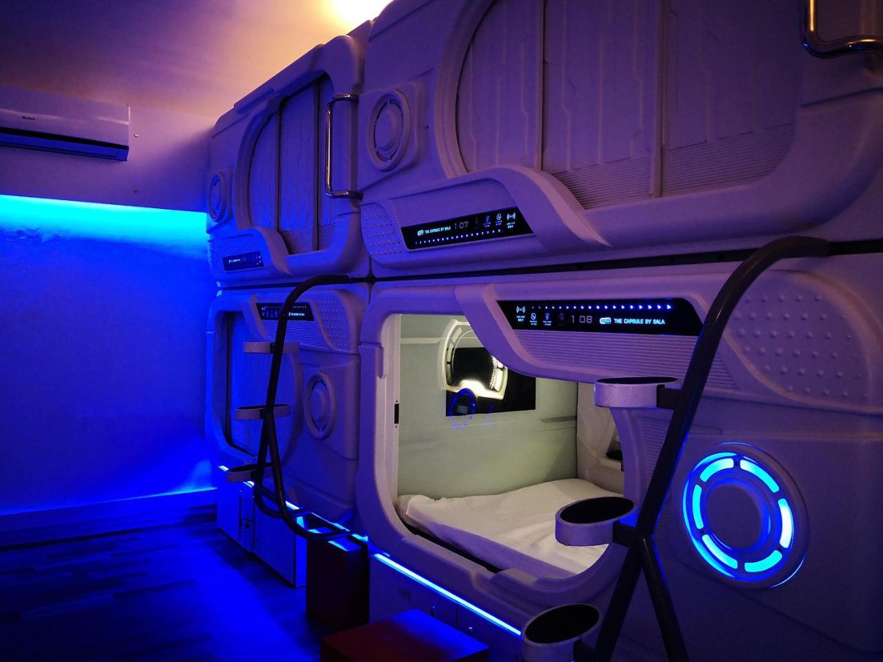 The Capsule Hotel Colombo Eksteriør bilde